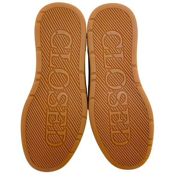 Closed White / Black Low Top Sneakers - Picture 7 of 7